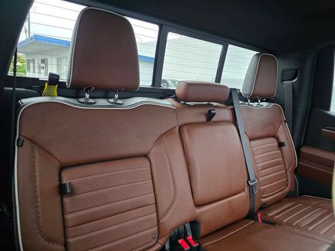 Used 2023 GMC Sierra 1500 Denali Ultimate AWD/4WD image 19