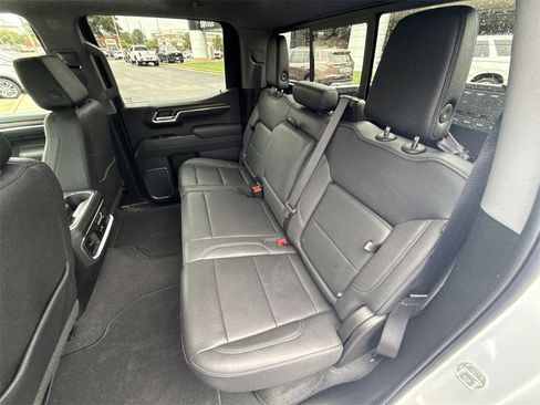 Certified 2023 GMC Sierra 1500 SLT w/ SLT Convenience Package image 25
