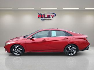 Used 2024 Hyundai Elantra Limited FWD video 2