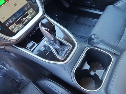 Used 2023 Subaru Outback Limited XT image 20