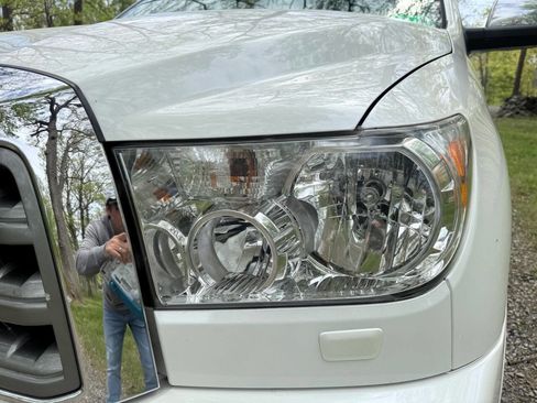 Used 2012 Toyota Sequoia Platinum AWD/4WD image 17
