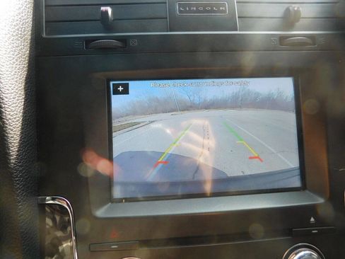 Used 2017 Lincoln Navigator L Select image 29