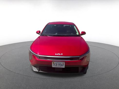 Used 2025 Kia K4 FWD image 3