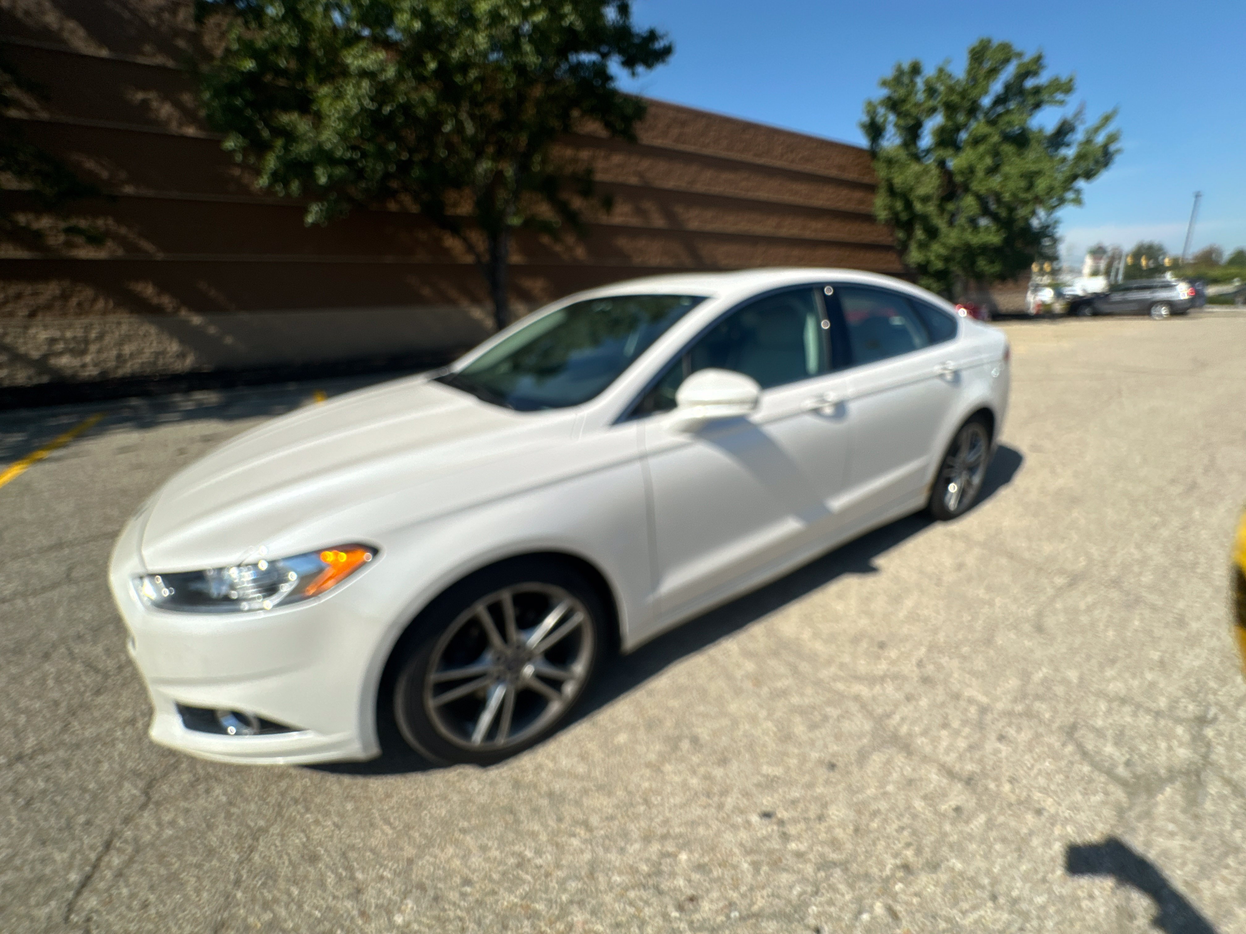 Used 2015 Ford Fusion Titanium FWD image 6