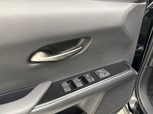 Used 2023 Lexus UX 250h AWD w/ Premium Package image 12