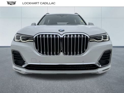 Used 2022 BMW X7 xDrive40i w/ Luxury Seating Package image 7
