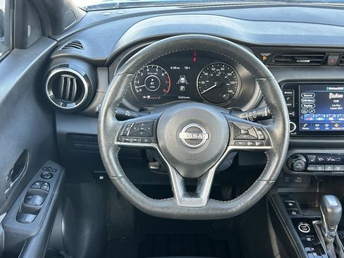 Certified 2024 Nissan Kicks SR w/ SR Premium Package image 12