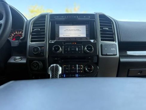 Used 2018 Ford F150 Raptor w/ Equipment Group 802A Luxury AWD/4WD image 23