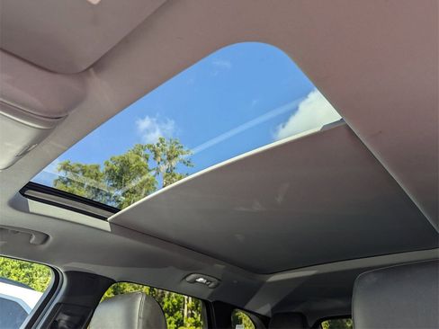 Used 2021 Chevrolet Blazer LT image 20