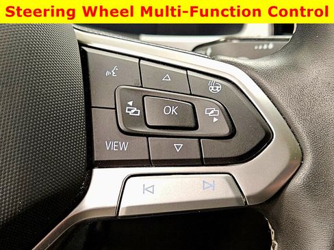 Used 2023 Volkswagen Atlas SEL AWD/4WD image 34