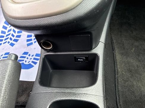 Used 2009 Toyota Matrix w/ PWR Pkg FWD image 28