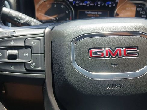 Used 2020 GMC Sierra 1500 AT4 w/ Off Road Performance Package AWD/4WD image 26
