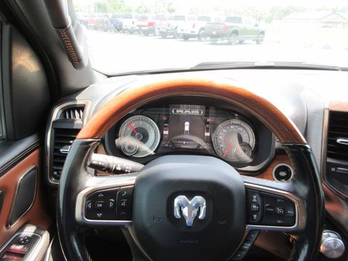 Used 2020 RAM 1500 Limited AWD/4WD image 35