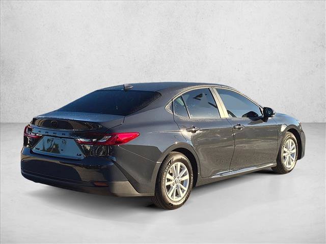 Used 2026 Toyota Camry LE FWD image 5