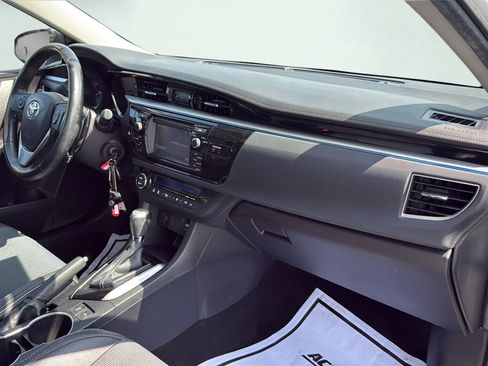 Used 2016 Toyota Corolla S w/ Body Protection Package #1 FWD image 37