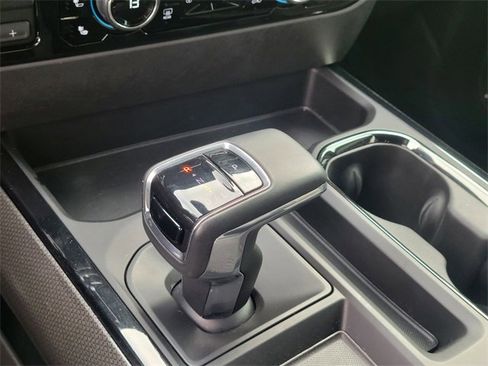 Used 2023 Chevrolet Silverado 1500 ZR2 w/ Technology Package image 31