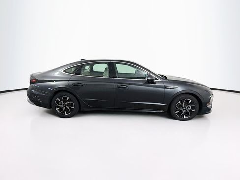 Used 2025 Hyundai Sonata SEL FWD image 10