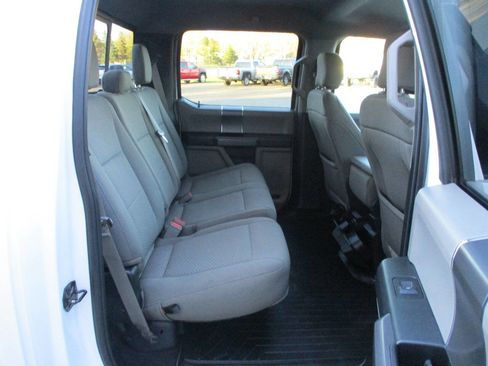 Used 2019 Ford F150 XLT w/ Equipment Group 302A Luxury AWD/4WD image 23