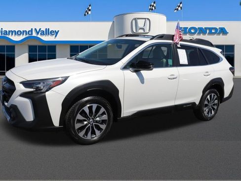 Used 2024 Subaru Outback Limited XT AWD/4WD image 3