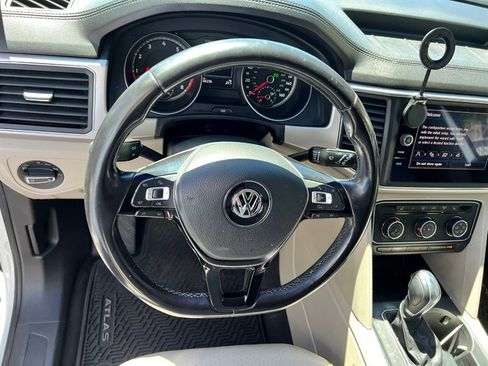 Used 2018 Volkswagen Atlas SE AWD/4WD image 31