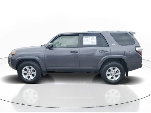 Used 2015 Toyota 4Runner 2WD image 4