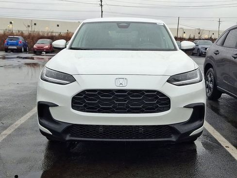 Certified 2026 Honda HR-V LX image 2