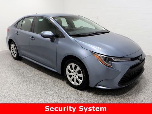 Used 2024 Toyota Corolla LE image 4