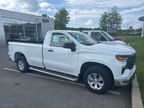 Used 2025 Chevrolet Silverado 1500 W/T RWD image 9