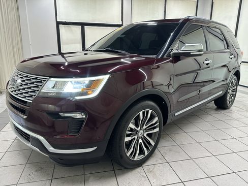 Used 2018 Ford Explorer Platinum AWD/4WD image 13