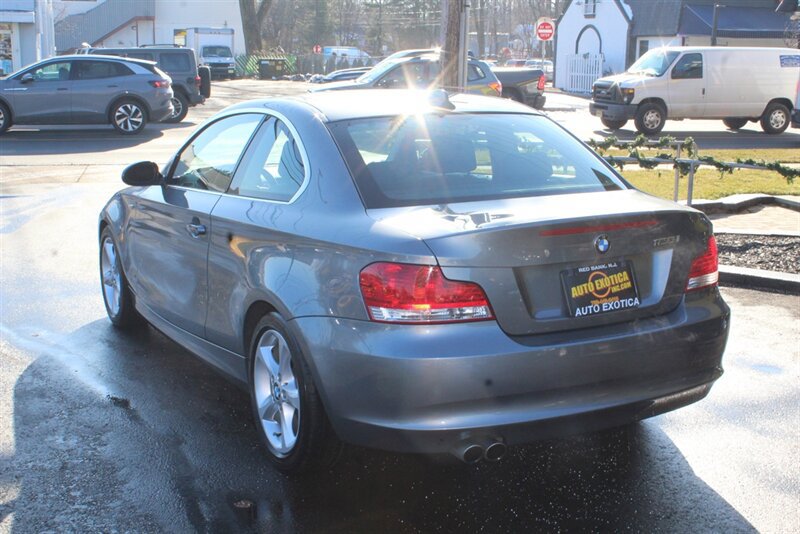 Used 2009 BMW 128i Coupe RWD image 26
