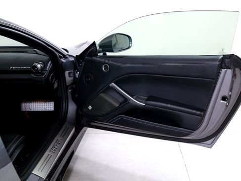 Used 2016 Ferrari F12 Berlinetta RWD image 19