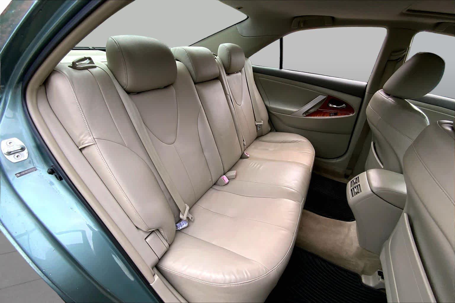Used 2008 Toyota Camry XLE FWD image 19