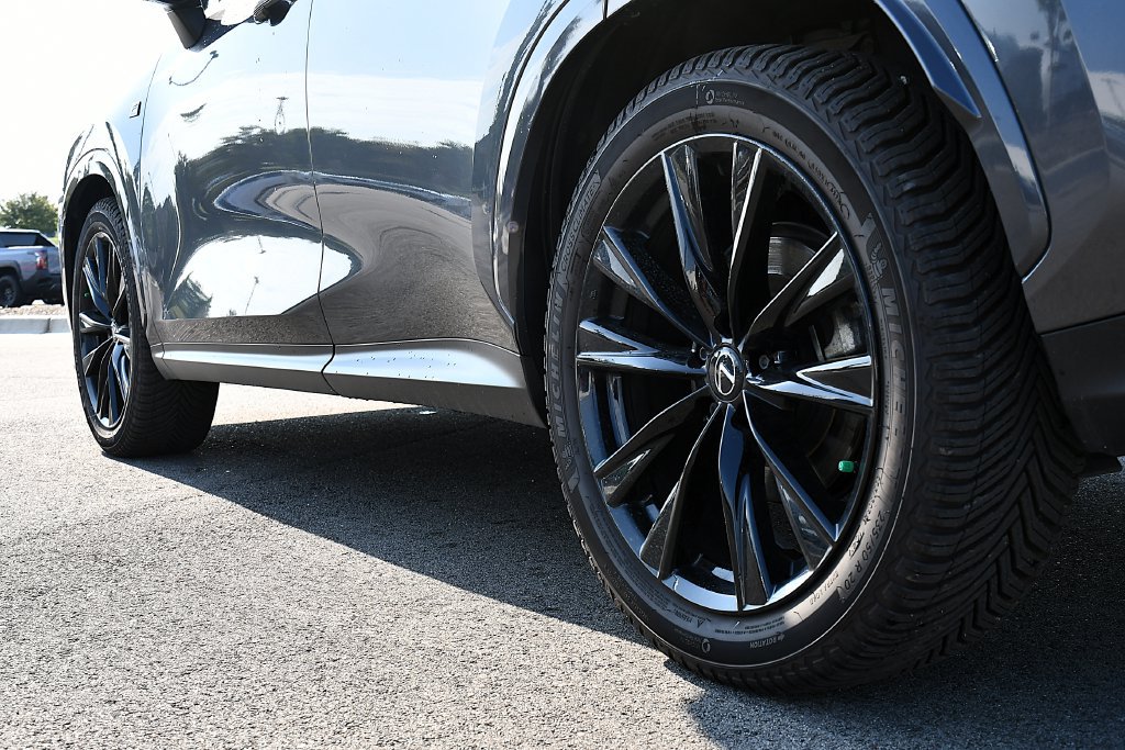 Used 2024 Lexus NX 450h+ F Sport w/ Vision Package AWD/4WD image 9