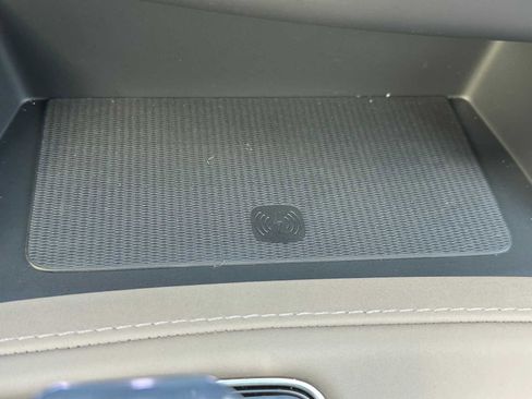 New 2026 Volvo XC90 T8 Plus image 35