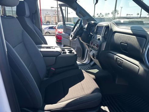 Used 2021 Chevrolet Silverado 1500 LT image 17