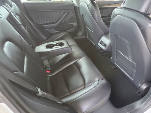 Used 2023 Tesla Model 3 Standard Range RWD image 31