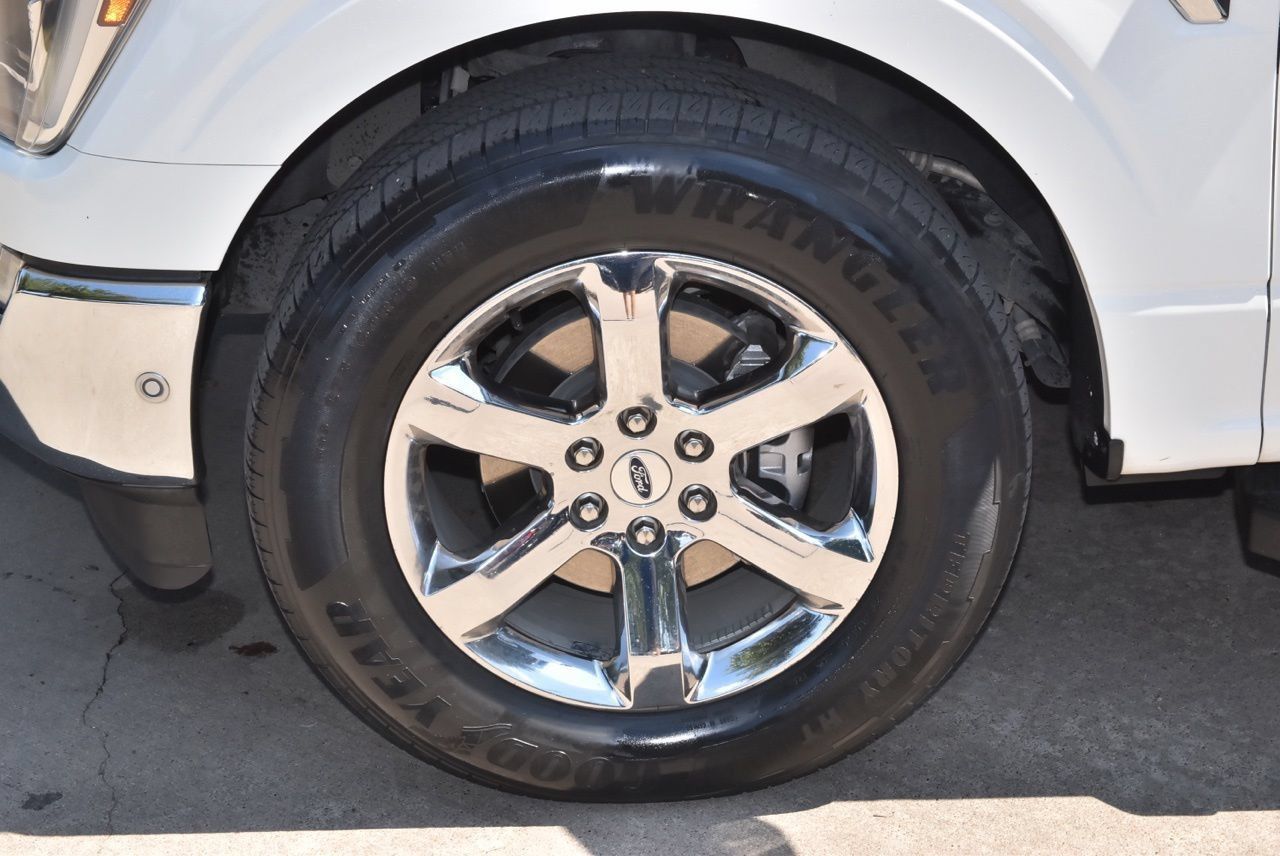 Used 2023 Ford F150 Lariat w/ Equipment Group 502A High RWD image 39