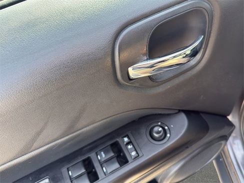 Used 2016 Jeep Patriot Sport w/ Power Value Group image 12