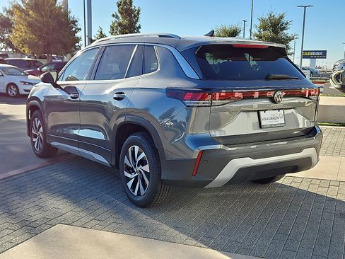 New 2026 Volkswagen Tiguan S image 2