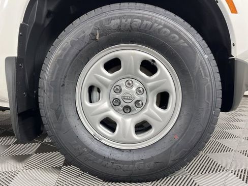 New 2026 Nissan Frontier S image 14