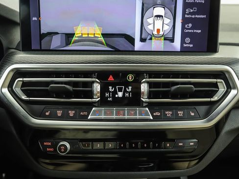 Certified 2023 BMW X3 xDrive30i w/ M Sport Package image 18