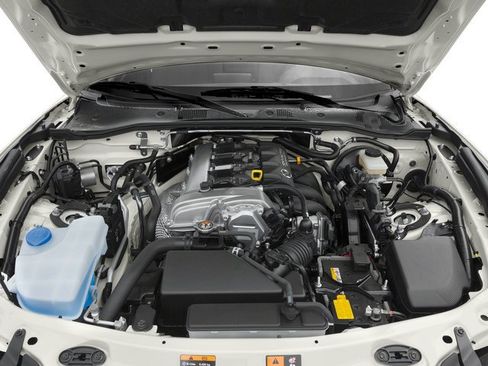 Used 2016 MAZDA MX-5 Miata Sport RWD image 16