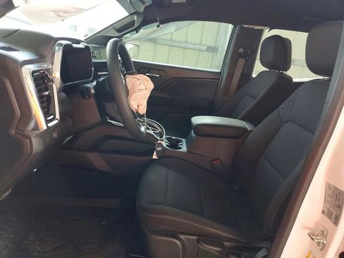 Used 2024 GMC Canyon Elevation RWD image 7