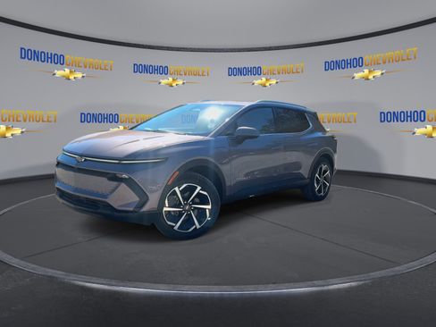 New 2026 Chevrolet Equinox EV LT image 7