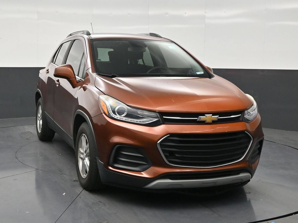 Used 2019 Chevrolet Trax LT FWD image 7