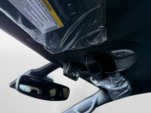 New 2026 Chrysler Pacifica Select image 27