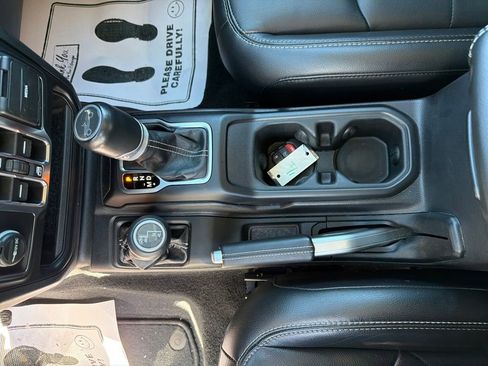 Used 2020 Jeep Wrangler Unlimited Sahara w/ LED Lighting Group image 21