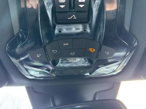 Used 2022 Alfa Romeo Stelvio Veloce image 53