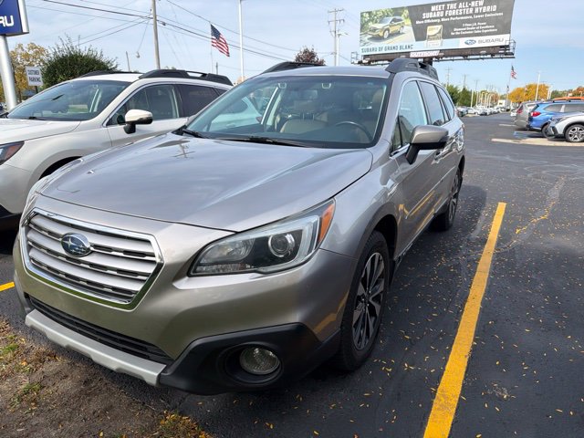 Used 2016 Subaru Outback 3.6R Limited AWD/4WD image 2