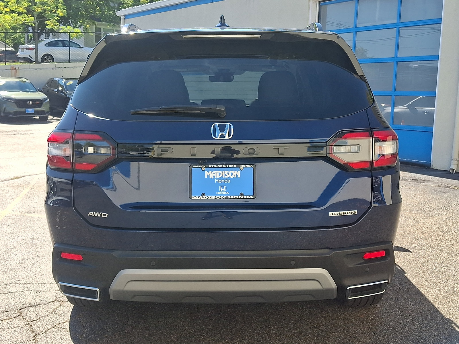 Used 2025 Honda Pilot Touring image 5